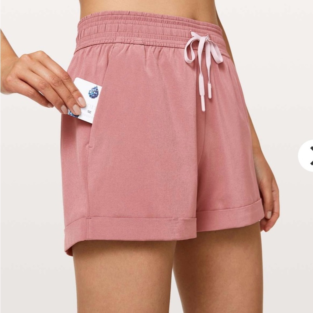 Lululemon Spring Break Away Shorts 3"